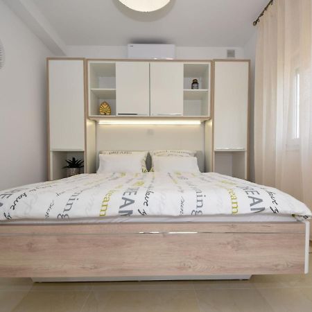 Apartment Matanovi Dvori-1 By Interhome Вир Экстерьер фото