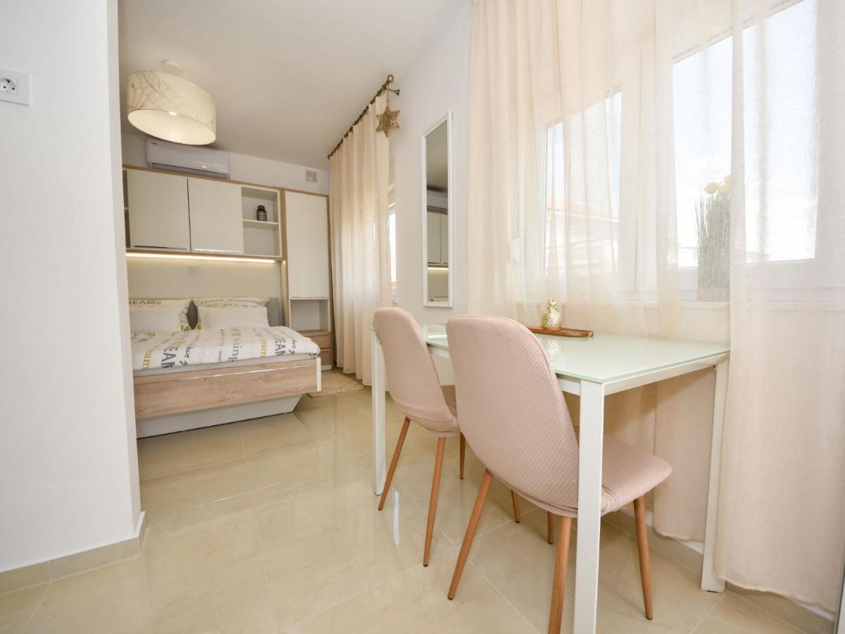 Apartment Matanovi Dvori-1 By Interhome Вир Экстерьер фото