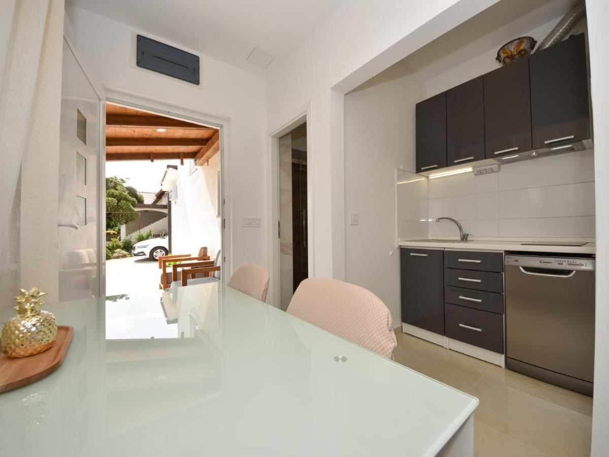 Apartment Matanovi Dvori-1 By Interhome Вир Экстерьер фото