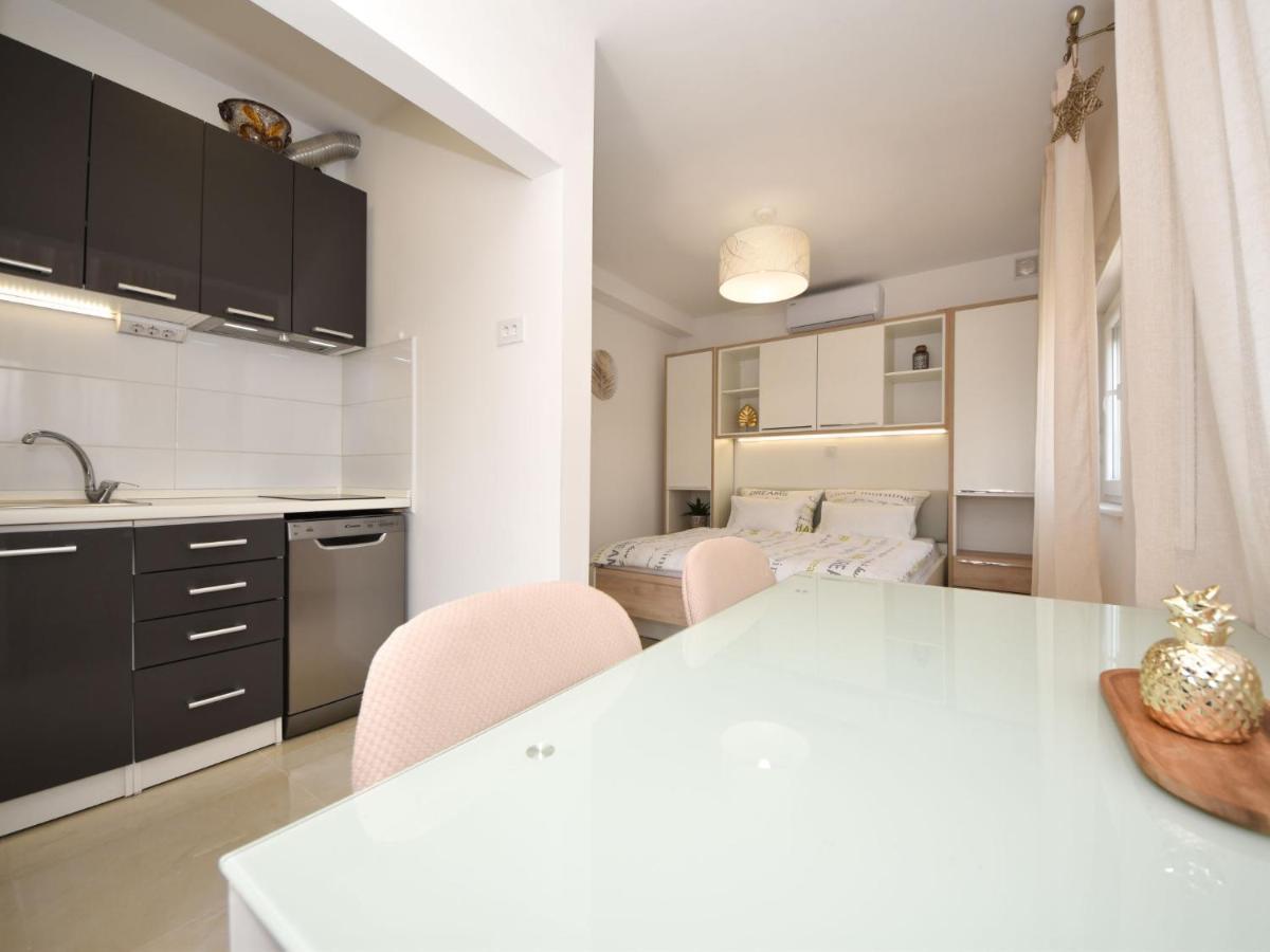 Apartment Matanovi Dvori-1 By Interhome Вир Экстерьер фото