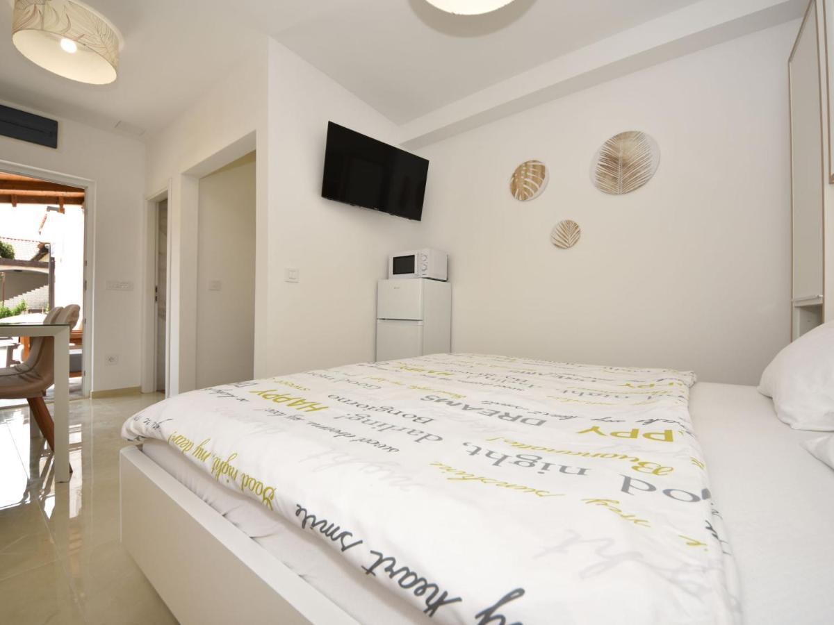 Apartment Matanovi Dvori-1 By Interhome Вир Экстерьер фото